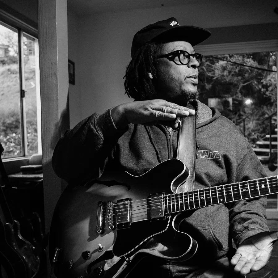 Jeff Parker in the studio